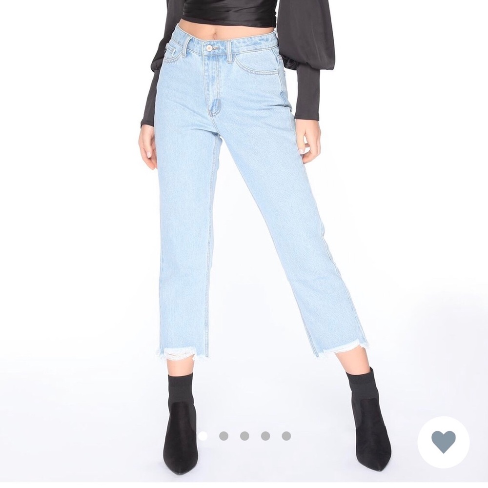 NEW WITH TAGS Fashion Nova Emmy High Rise Mom Jean